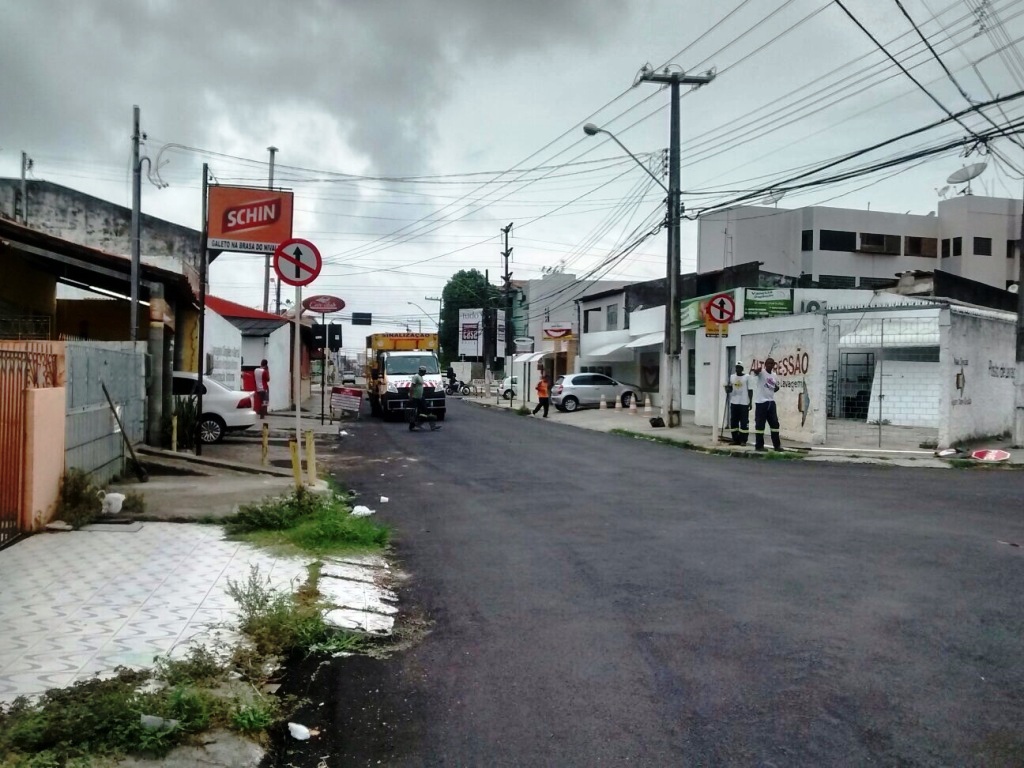 Nova sinalização do Ponto Novo é alvo de vandalismo - SMTT Aracaju